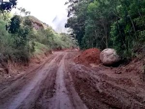 estrada-paraty-cunha