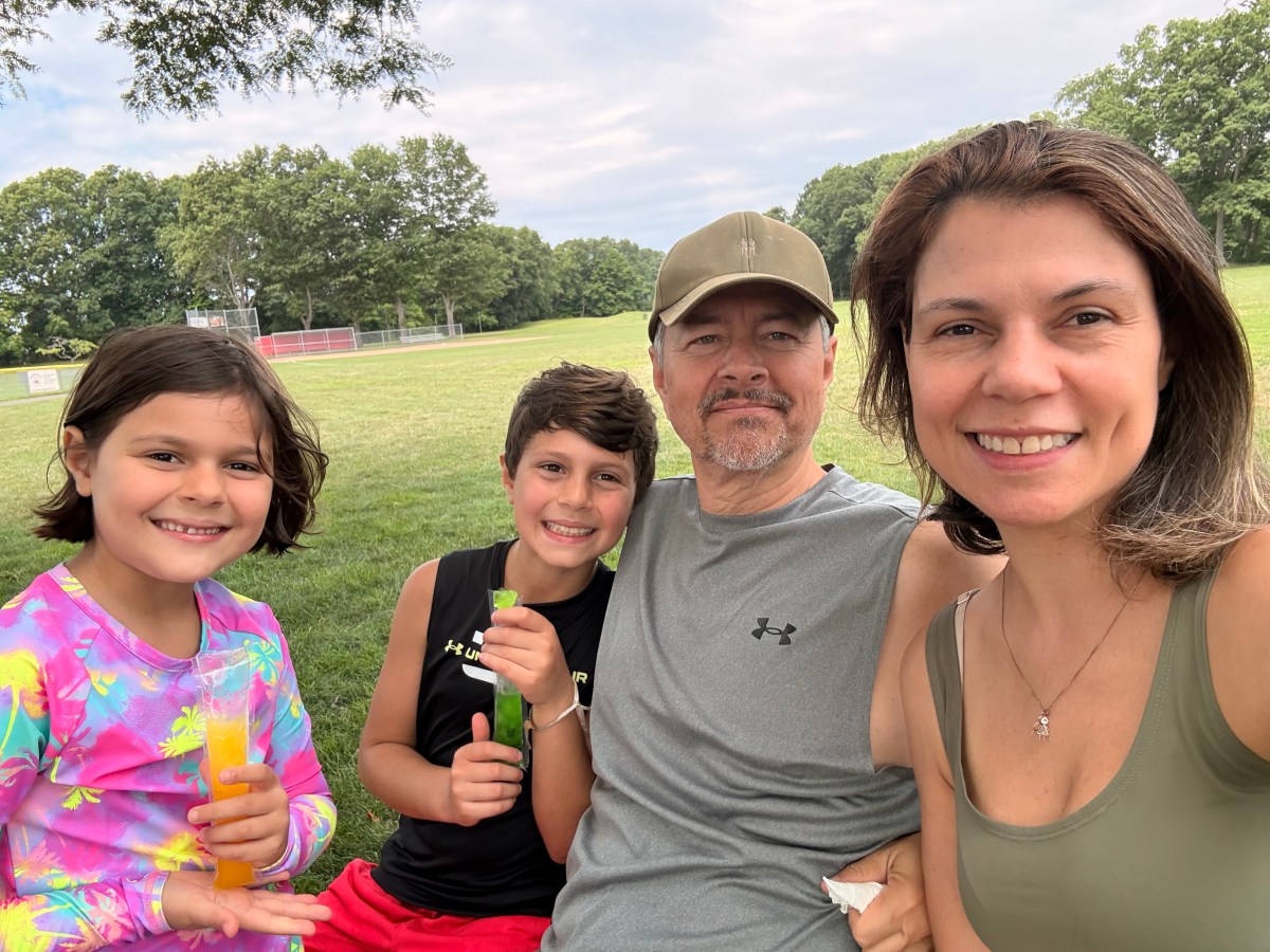 Crianças nas Quatro Estações em New Haven, CT — Uma Vida em Família na Nova&nbsp;Inglaterra